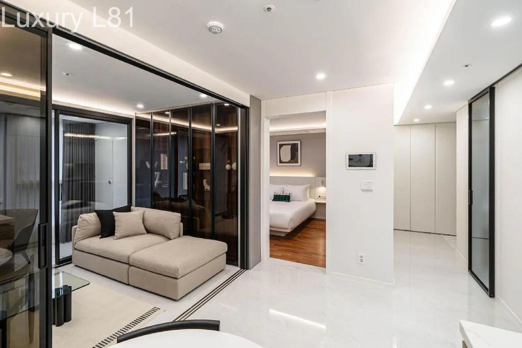 Angia Luxury Apartment Inside Landmark 81 Tower הו צ'י מין סיטי מראה חיצוני תמונה