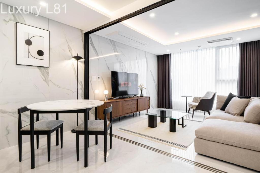 Angia Luxury Apartment Inside Landmark 81 Tower הו צ'י מין סיטי מראה חיצוני תמונה