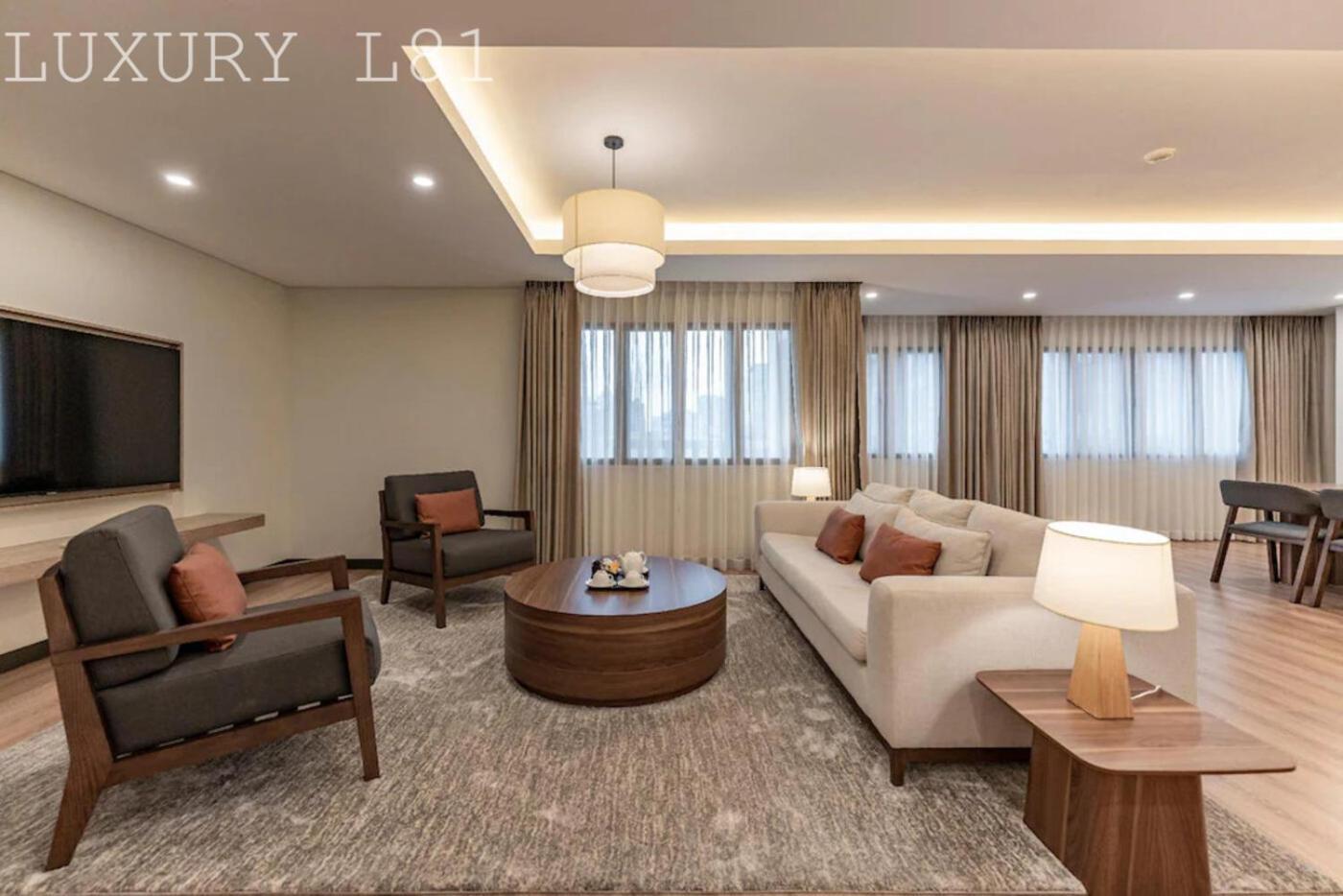 Angia Luxury Apartment Inside Landmark 81 Tower הו צ'י מין סיטי מראה חיצוני תמונה